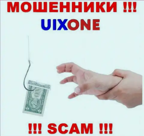 Слишком опасно соглашаться связаться с интернет-мошенниками Uix One, сливают денежные вложения